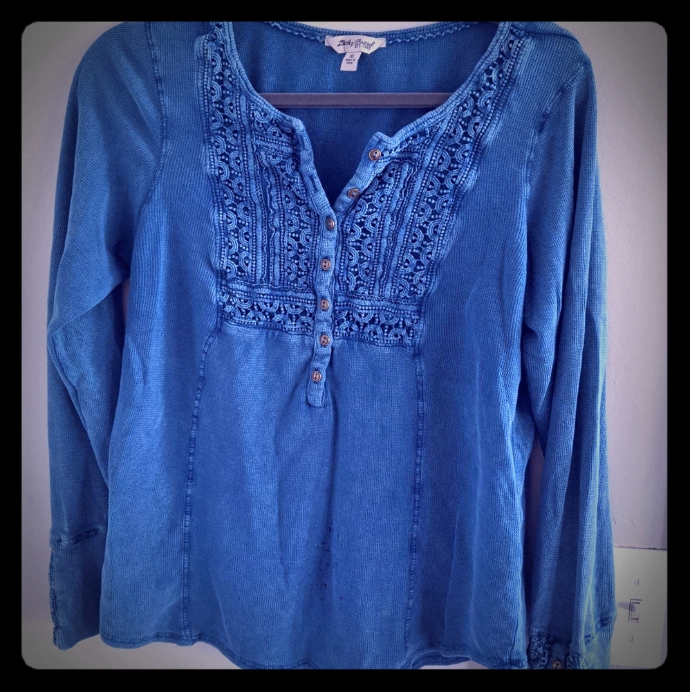 Women's Top